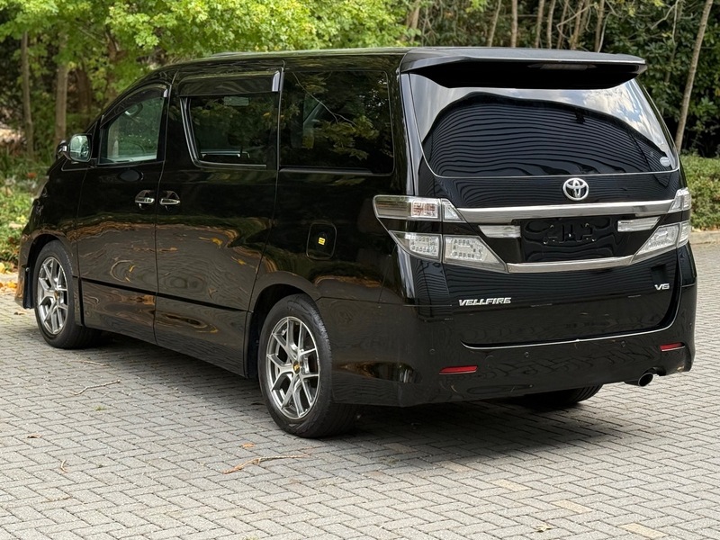 Used Toyota Vellfire 2013 for sale - 76264325: Photo 7