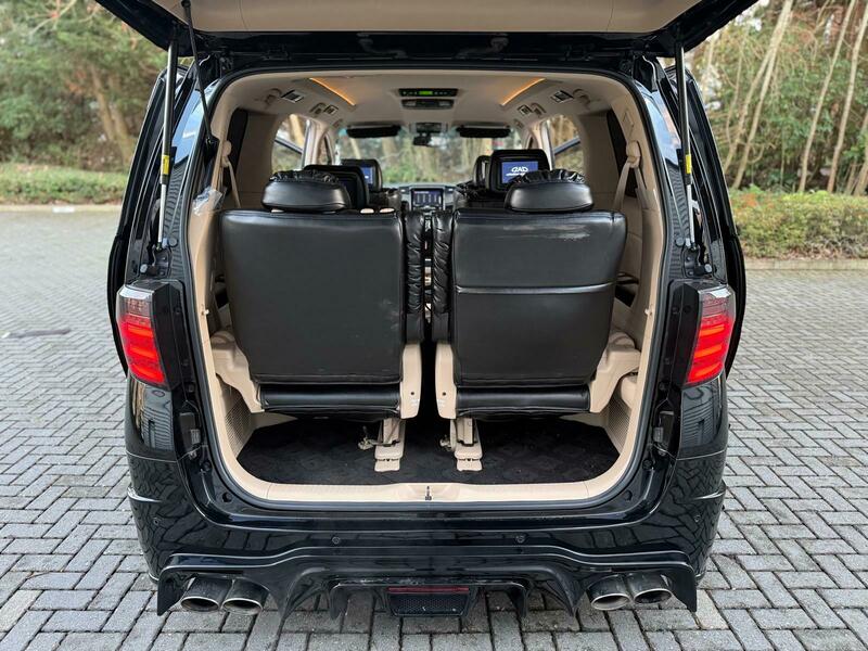 Used Toyota Vellfire 2014 for sale - 77704165: Photo 32