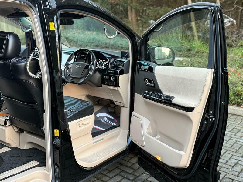 Used Toyota Vellfire 2014 for sale - 77704165: Photo 40