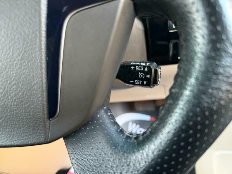 Used Toyota Vellfire 2014 for sale - 77704165: Photo 49