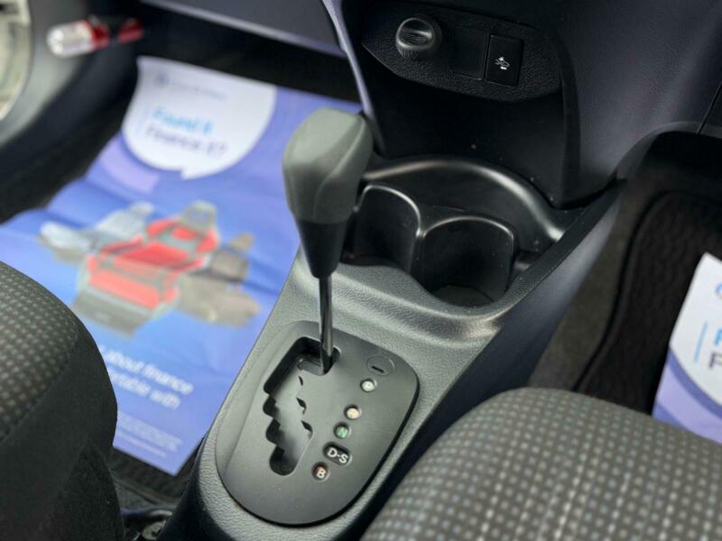 Used Toyota Yaris 2015 for sale - 77535669: Photo 10