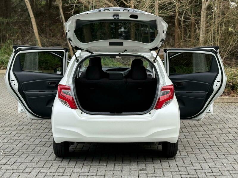 Used Toyota Yaris 2015 for sale - 77535669: Photo 27