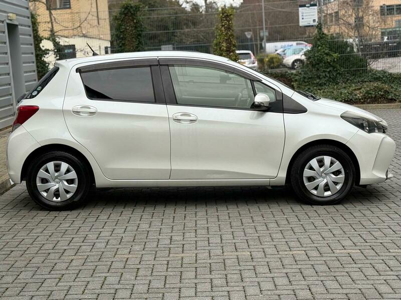 Used Toyota Yaris 2015 for sale - 77535669: Photo 3