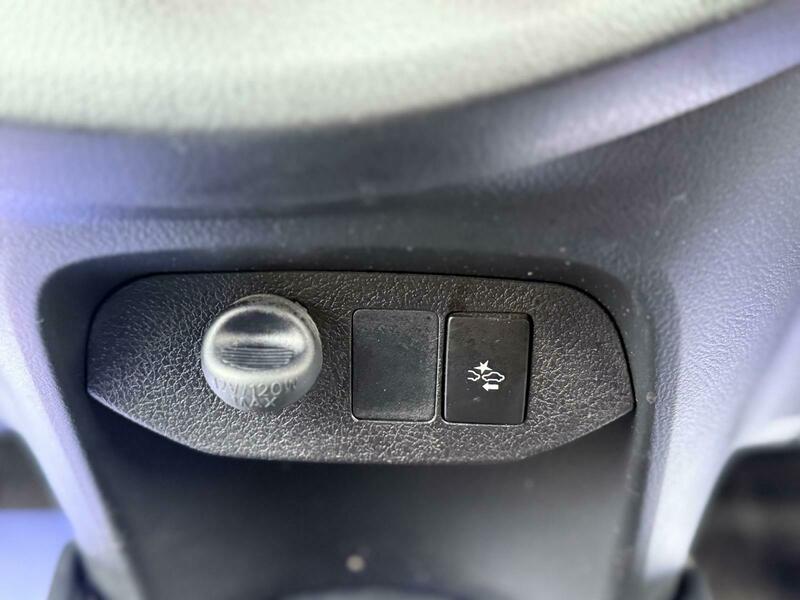 Used Toyota Yaris 2015 for sale - 77535669: Photo 9