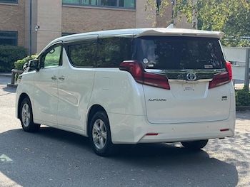 Used Toyota Alphard 2021 for sale - 79279830: Photo