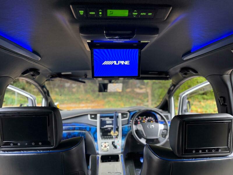 Used Toyota Vellfire 2013 for sale - 76264335: Photo 10
