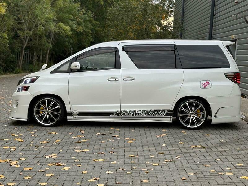 Used Toyota Vellfire 2013 for sale - 76264335: Photo 30