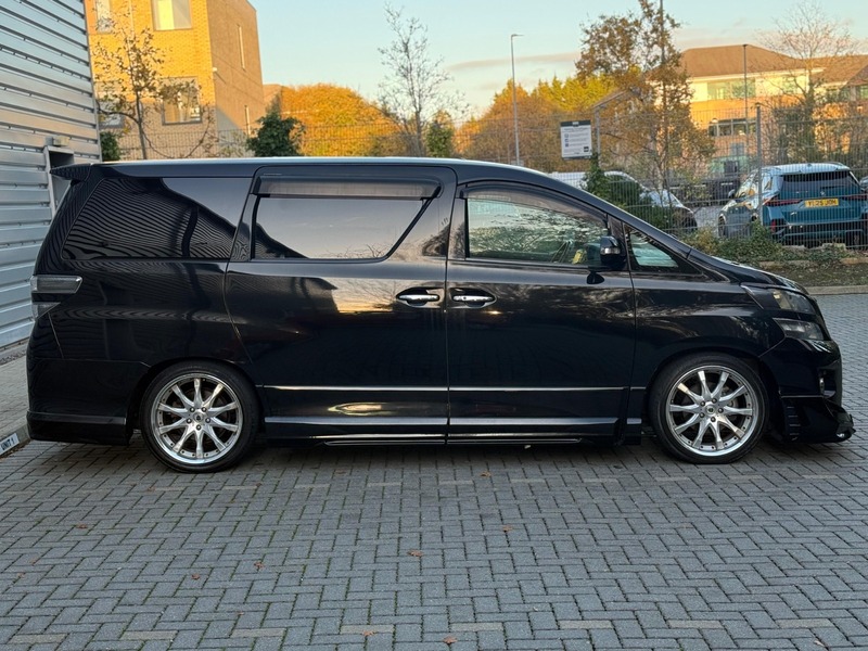 Used Toyota Vellfire 2014 for sale - 76798940: Photo 13