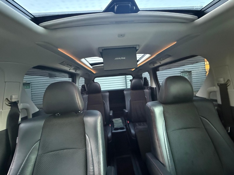 Used Toyota Vellfire 2014 for sale - 76798940: Photo 16