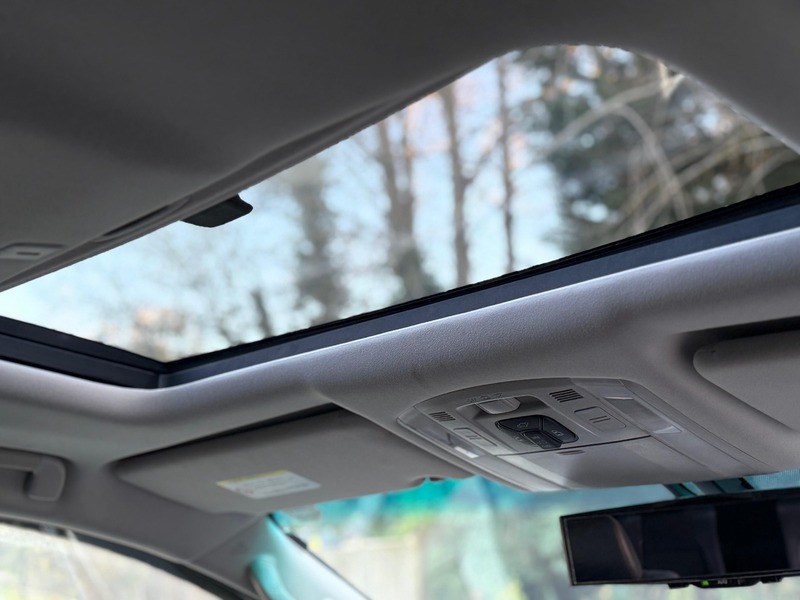 Used Toyota Vellfire 2014 for sale - 76798940: Photo 17