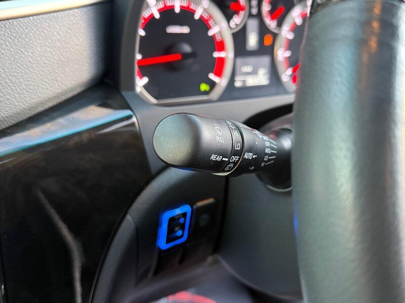 Used Toyota Vellfire 2014 for sale - 76798940: Photo 21