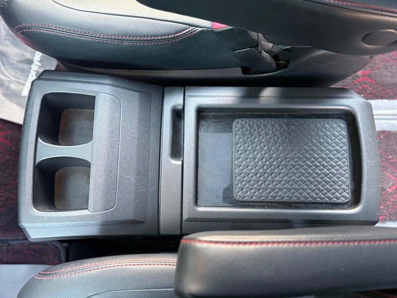 Used Toyota Vellfire 2014 for sale - 76798940: Photo 30