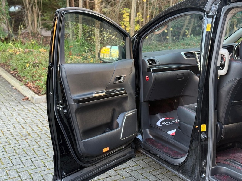 Used Toyota Vellfire 2014 for sale - 76798940: Photo 34