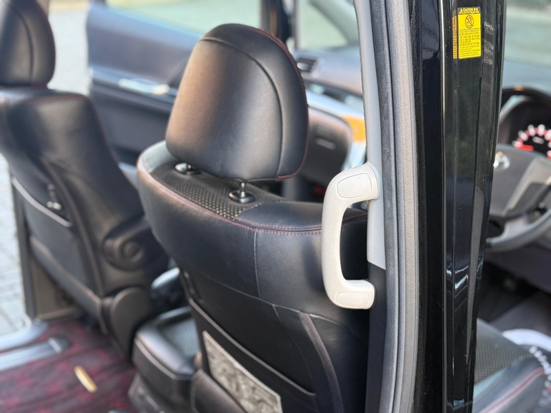 Used Toyota Vellfire 2014 for sale - 76798940: Photo 38