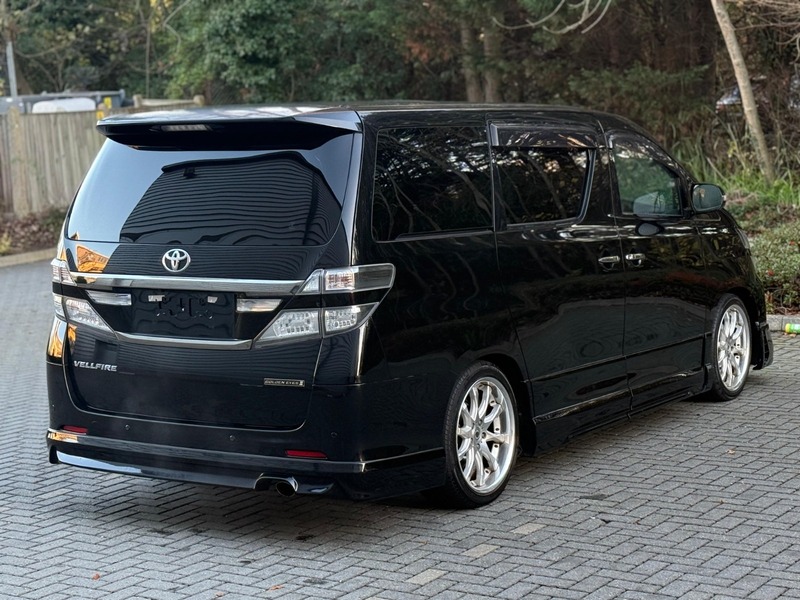 Used Toyota Vellfire 2014 for sale - 76798940: Photo 7