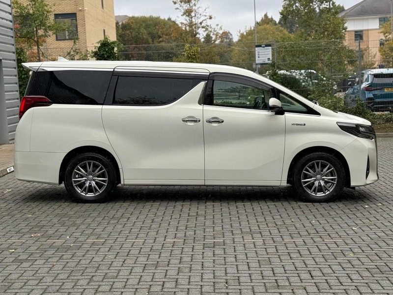 Used Toyota Alphard 2018 for sale - 76407193: Photo 12