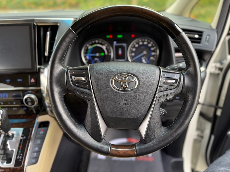 Used Toyota Alphard 2018 for sale - 76407193: Photo 24