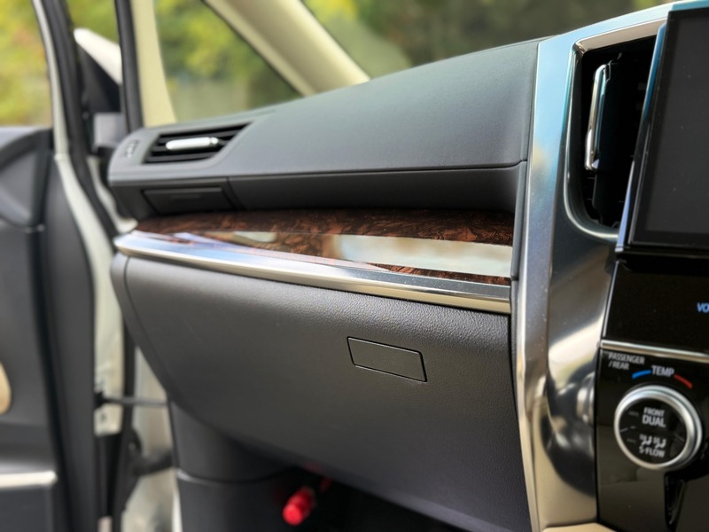 Used Toyota Alphard 2018 for sale - 76407193: Photo 27