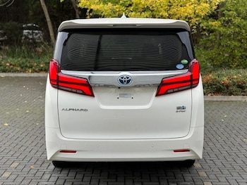 Used Toyota Alphard 2018 for sale - 76407193: Photo