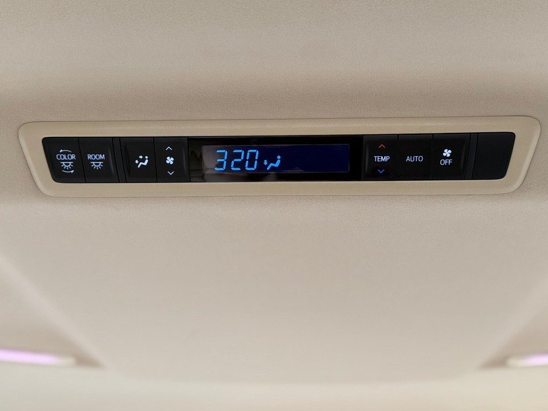 Used Toyota Alphard 2018 for sale - 76407193: Photo 48