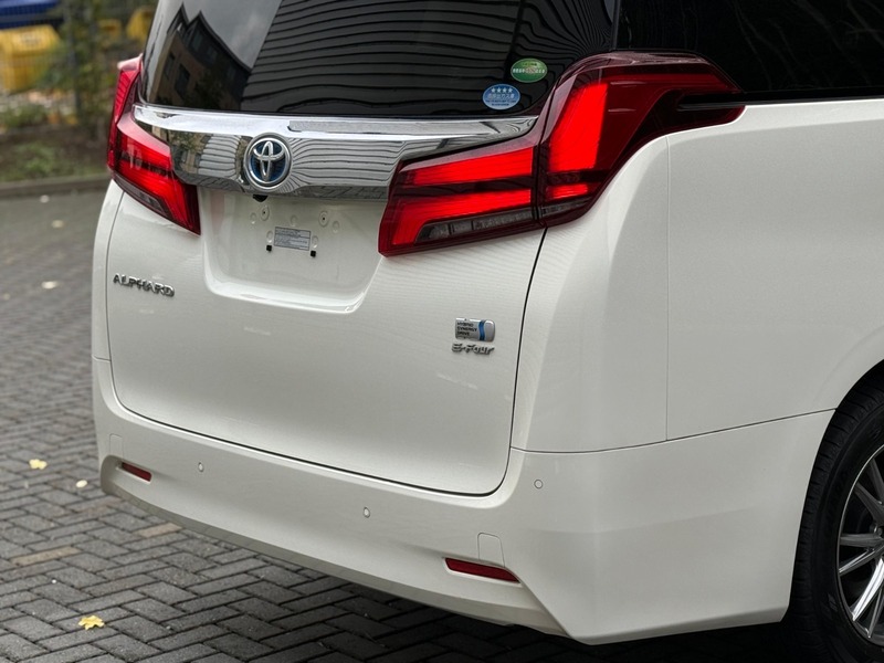 Used Toyota Alphard 2018 for sale - 76407193: Photo 8