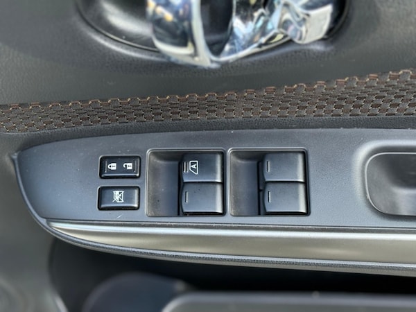 Used Nissan Note 2014 for sale - 76264339: Photo 24