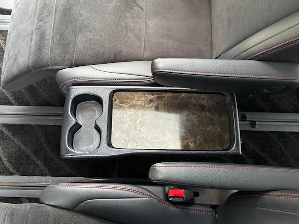 Used Toyota Vellfire 2013 for sale - 76163733: Photo 15