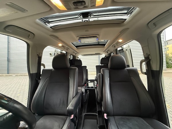 Used Toyota Vellfire 2013 for sale - 76163733: Photo 19