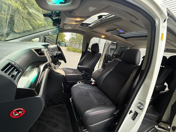 Used Toyota Vellfire 2013 for sale - 76163733: Photo 20