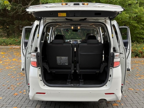 Used Toyota Vellfire 2013 for sale - 76163733: Photo 24