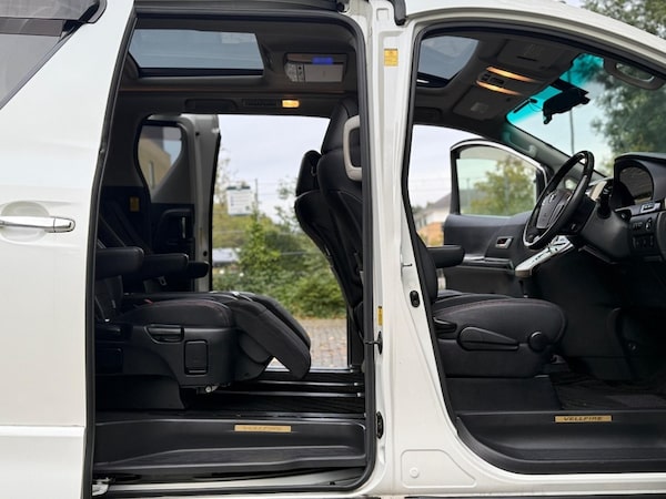 Used Toyota Vellfire 2013 for sale - 76163733: Photo 27