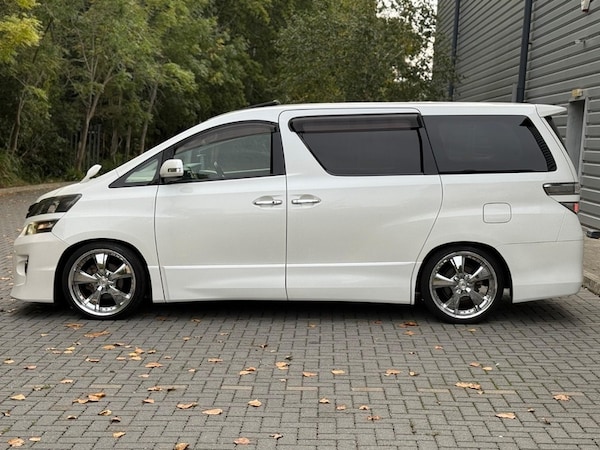 Used Toyota Vellfire 2013 for sale - 76163733: Photo 33