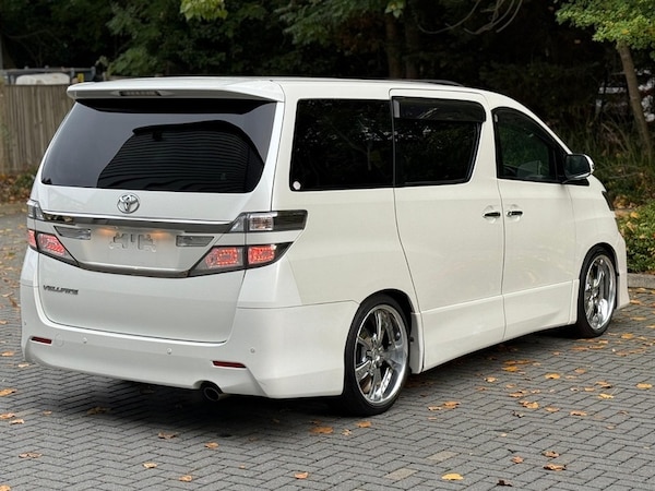 Used Toyota Vellfire 2013 for sale - 76163733: Photo 5