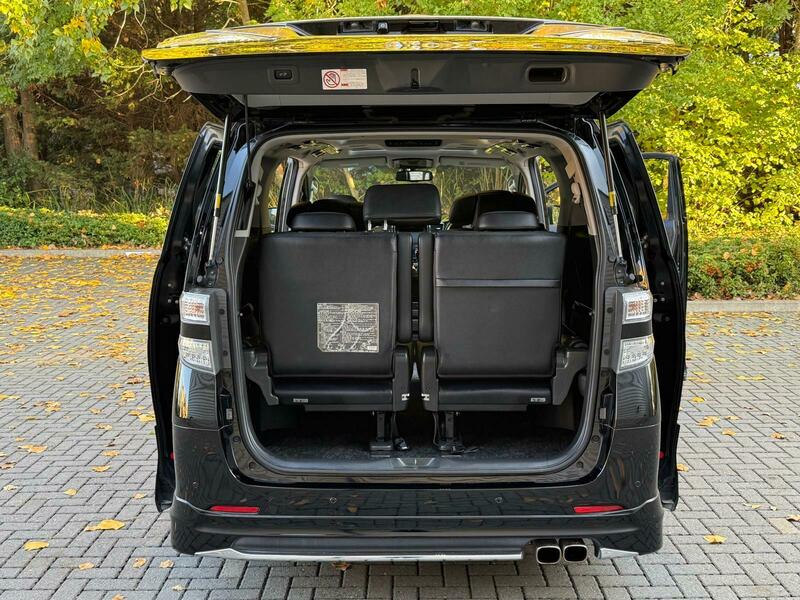 Used Toyota Vellfire 2025 for sale - 76323865: Photo 13