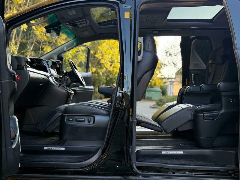 Used Toyota Vellfire 2025 for sale - 76323865: Photo 14