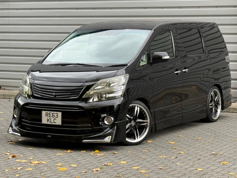 Used Toyota Vellfire 2025 for sale - 76323865: Photo 3