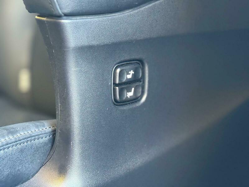 Used Toyota Vellfire 2025 for sale - 76323865: Photo 37
