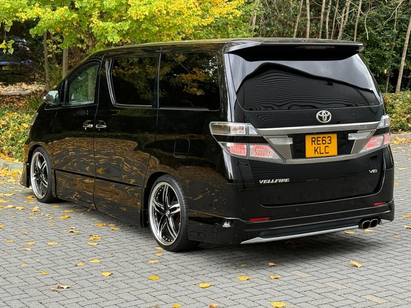 Used Toyota Vellfire 2025 for sale - 76323865: Photo 7