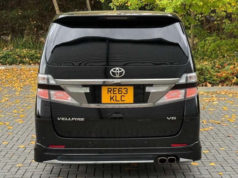 Used Toyota Vellfire 2025 for sale - 76323865: Photo 8