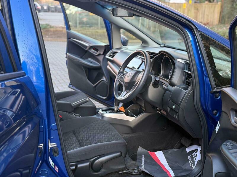 Used Honda Jazz 2015 for sale - 77694001: Photo 23