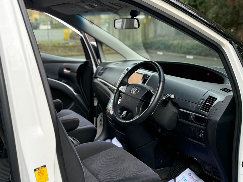 Used Toyota Estima 2012 for sale - 77452722: Photo 26