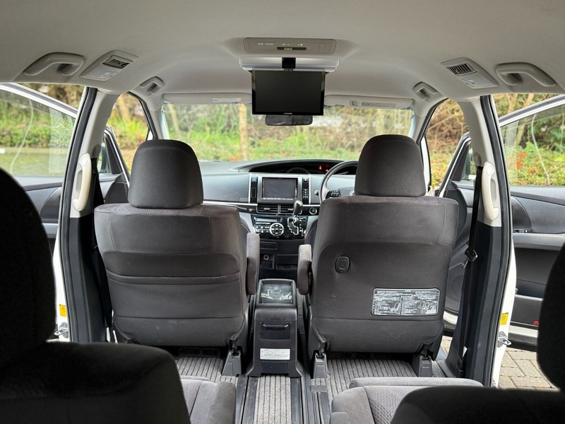 Used Toyota Estima 2012 for sale - 77452722: Photo 35