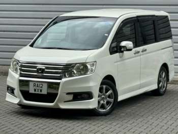Used Honda Stepwagon  for sale - 74806507: Photo