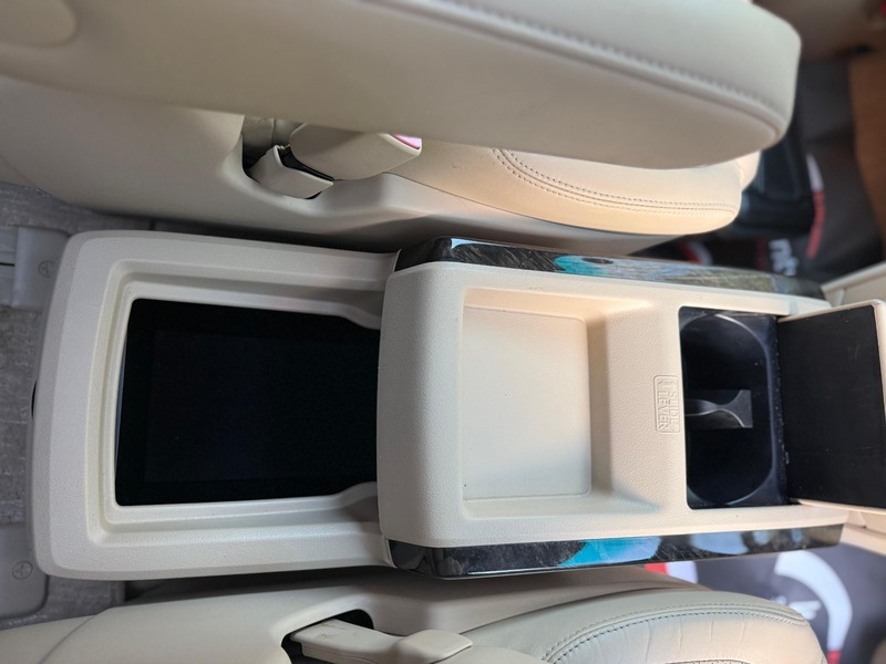 Used Toyota Vellfire 2013 for sale - 77236922: Photo 16