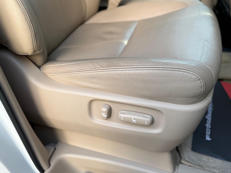 Used Toyota Vellfire 2013 for sale - 77236922: Photo 20