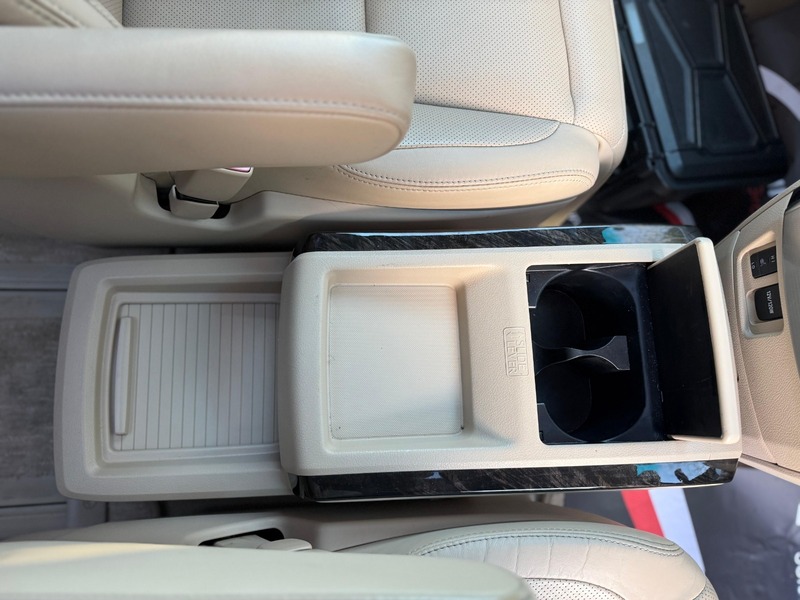 Used Toyota Vellfire 2013 for sale - 77236922: Photo 36