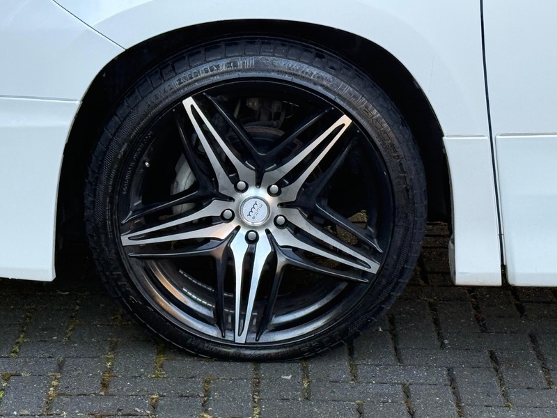 Used Toyota Vellfire 2013 for sale - 77236922: Photo 46