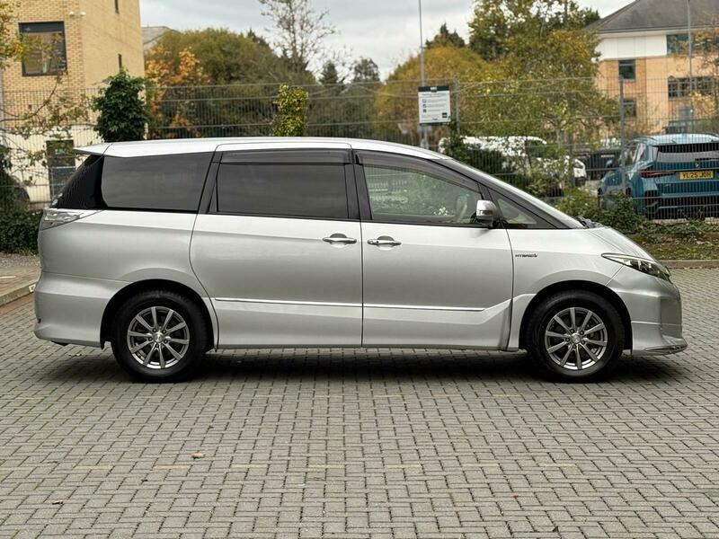 Used Toyota Estima 2012 for sale - 76605316: Photo 10