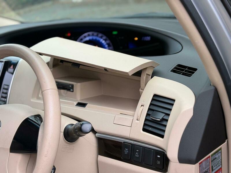 Used Toyota Estima 2012 for sale - 76605316: Photo 21