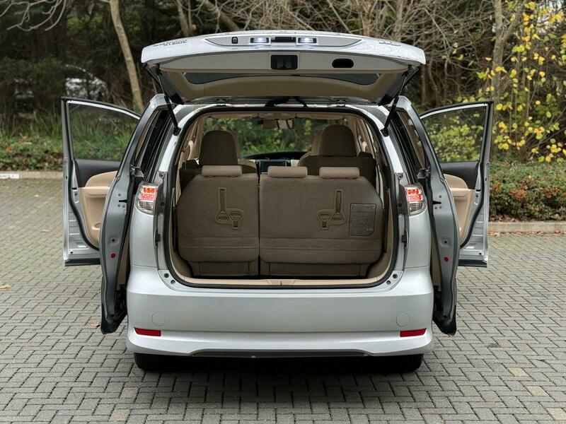 Used Toyota Estima 2012 for sale - 76605316: Photo 26